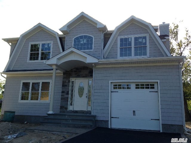 New Construction-June Completion! Exquisite New Construction In N.Syosset! Magnificent Colonial-4 Bdrms/2.5 Bths W/Full 8'Basement! Dbl Hgt Ent, Lvrm, Form Dr, Open Layout W/Fam Rm &Fpl & Spacious Eik W/Granite Isl, Ss Appls, Gas Cook & Heat. Stunning Master Ste W/Fbth, Cath Ceil & 2 Lg Closets, 3 Bdrms, Fbth & Laundry!Beautiful Details!S. Grove Elem, Close To All Transp.A True Gem