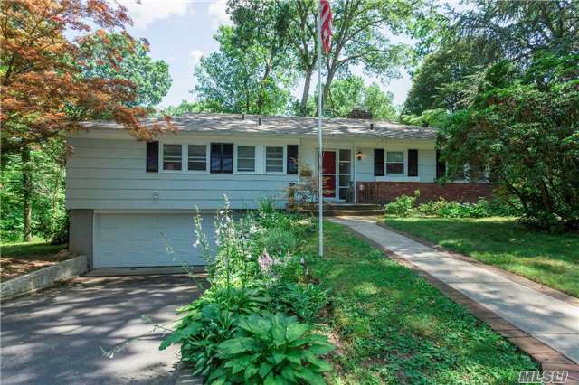 Opening Price Point In Lattingtown! Sturdy Ranch On Bucolic Lane W/Huge Opportunity Lower Level. Two Finished Rooms Walk Out To Patio Amongst Gardens And Slopping Mature Plantings. Mother/Daughter W/Proper Permits, Private Beach And Golf Privileges.