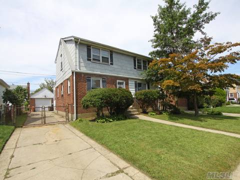 Legal 2 Family Home In Herricks School 'C' Street District Area Of Williston Park Village. Needs Tlc. Garage On Property, 50 X 100 Plot. Terrific Location Between Center And Williams Streets.