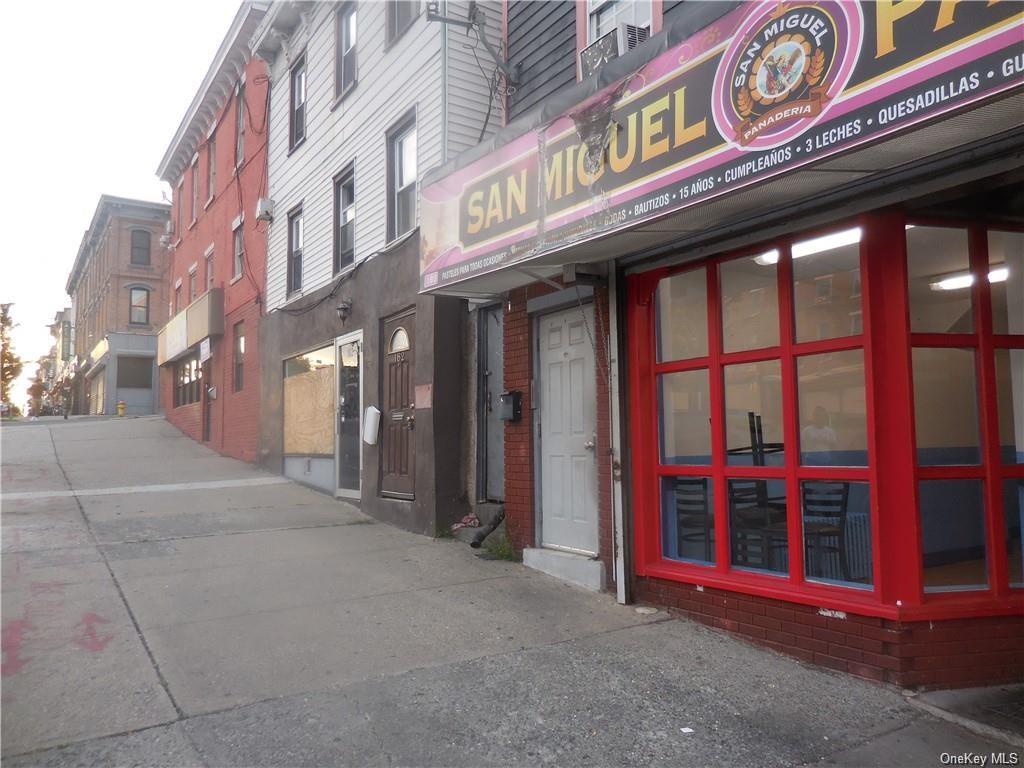 Commercial Lease in Newburgh City - Broadway  Orange, NY 12550