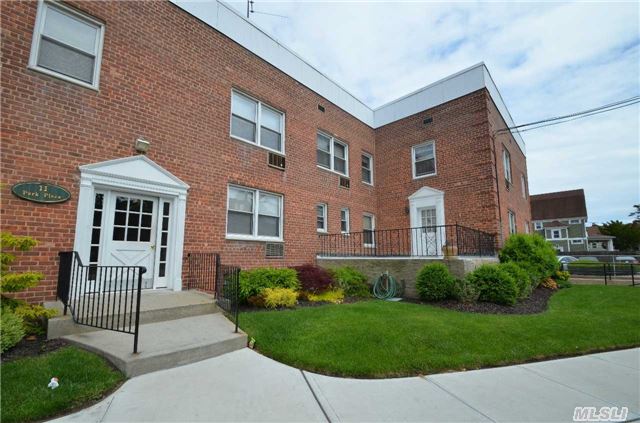 This Spacious Pet Friendly Co-Op Has It All !!! 1250 Sq Ft, 1st Floor, Corner Unit In The Heart Of Rockville Centre. Close To Lirr And Nice Bus, Shops, Supermarkets, And Restaurants. 2 King Size Bdrms, Den, 2 Full Bths, Living Rm, Dining Rm, Eat In Kitchen,  Walk-In Closets, And A Spacious Storage Bin In The Basement. Bonus: Washer/Dryer In Unit !! Dogs Ok Under 20 Lbs