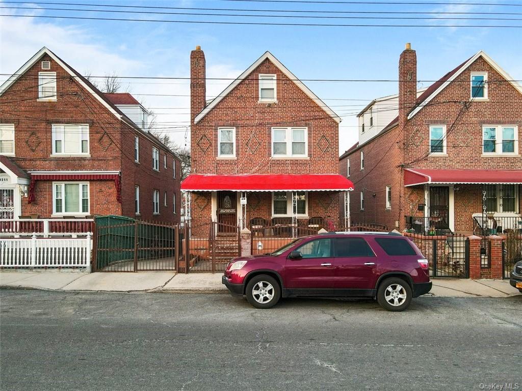 Two Family in Bronx - Mace  Bronx, NY 10469