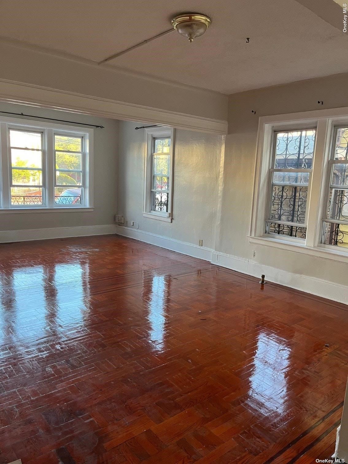 Apartment in Midwood - E. 35th Street  Brooklyn, NY 11210