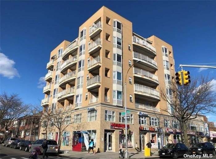 Condo in Jackson Heights - 37th  Queens, NY 11372