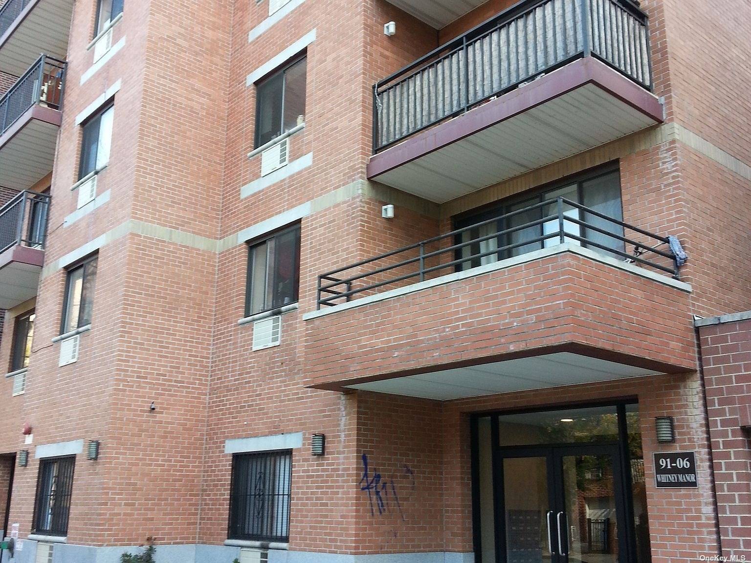 Apartment in Elmhurst - Whitney Avenue  Queens, NY 11373