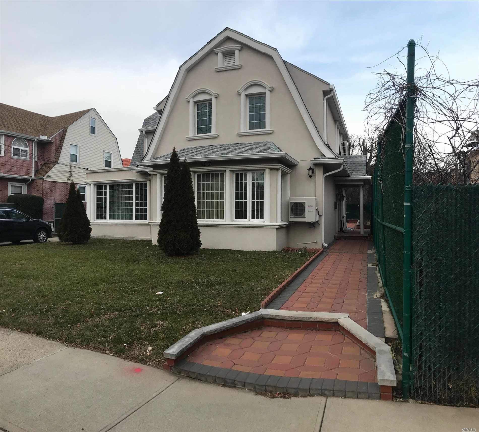 Elegant, All Renovated Single Family House In The Prime Area Of Forest Hills. 50 X 100 Lot House Features A Large Living Room With A Fireplace, Custom Designed Kitchen And Bathrooms, Beautiful Hardwood Floors, Fully Finished Basement With Sauna, Large Backyard And Detached Garage. Excellent Location, Close To Transportation, Shops, Schools.
