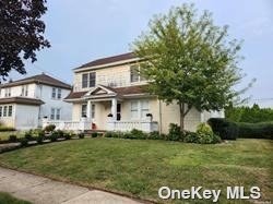 Single Family in Garden City South - Euston  Nassau, NY 11530