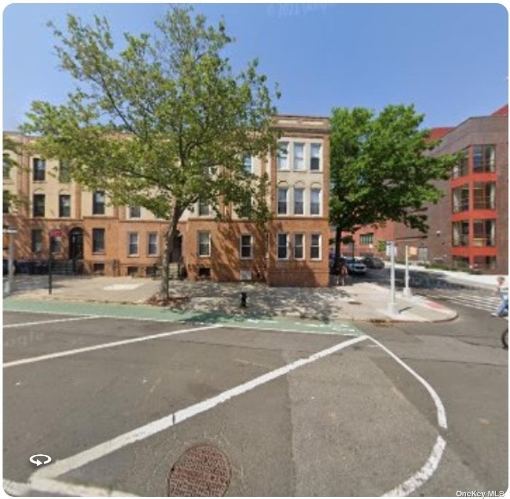 6 Family Building in Woodside - Skillman  Queens, NY 11377