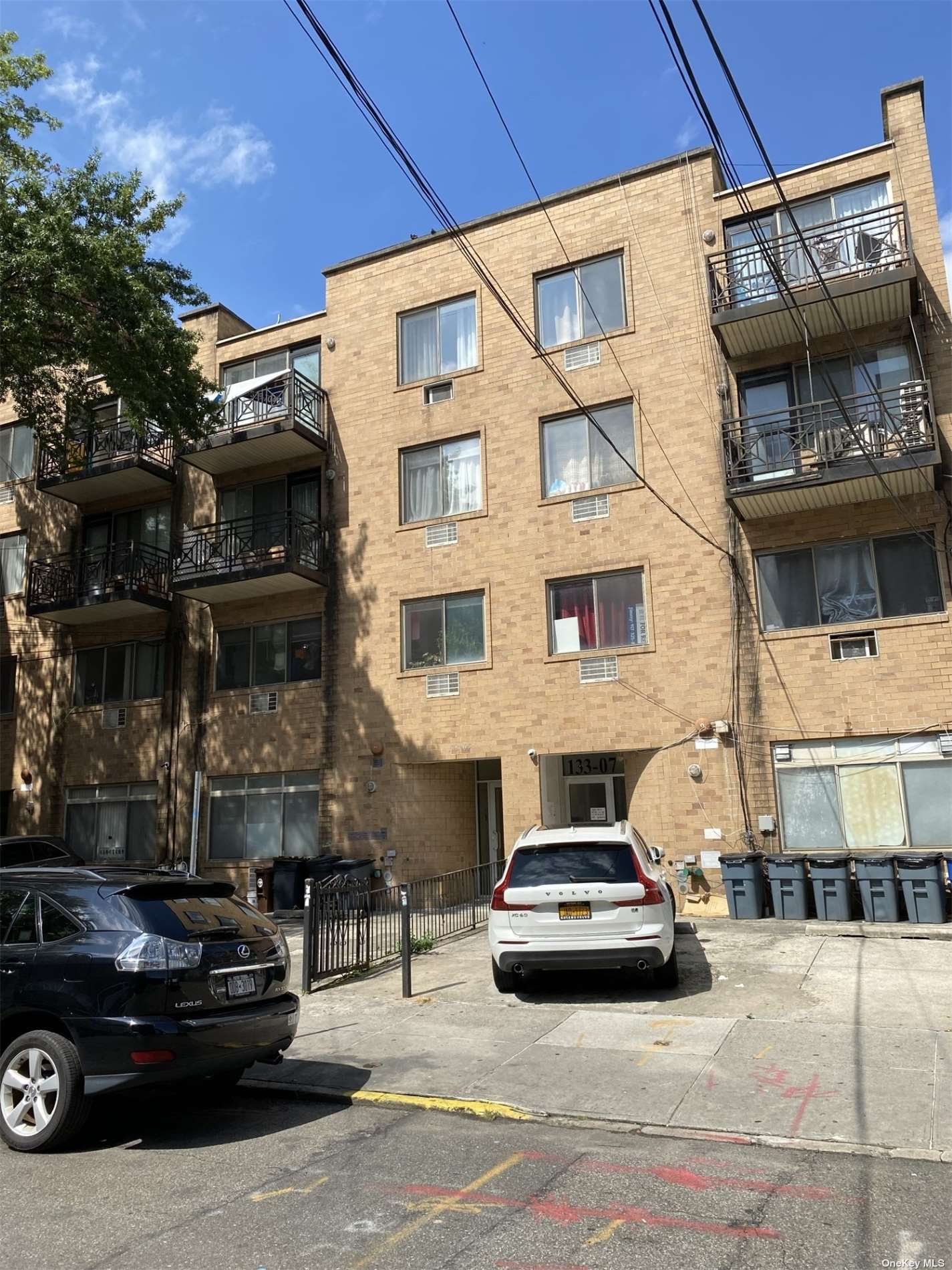Condo in Flushing - 41st  Queens, NY 11355