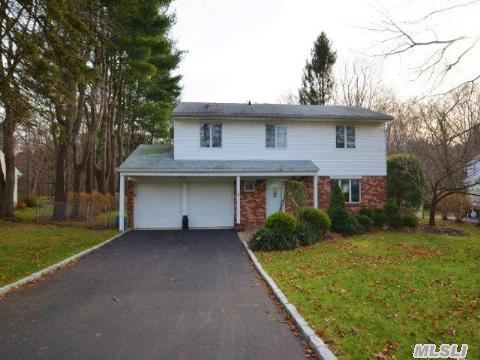 Welcome To Your New Home. Drop Your Bags And Move Right Into This Spacious,Clean Colonial Splanch. Watch Tv In The Den, And Gaze Out At The Wildlife Of Caleb Smith State Park. All Updated Windows, Cesspool,  Siding, Roof And Electric. Inground Sprinklers, Central Air And Alarm System. Convenient To Parkways, School And Town