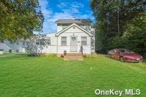 Single Family in Cutchogue - County Road 48  Suffolk, NY 11935