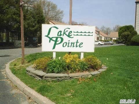 First Floor Unit In Lake Pointe Community With Clubhouse,  Gym,  Tennis And Pool!