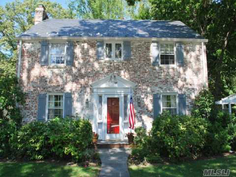 Totally Renovated 4 Bedroom, 3 Bath Colonial. Granite Kitchen With Huge Great Room. 2 Fireplaces, Beautiful Hard Wood Floors. Walk To Worship. 1/2 Block Away From Allenwood Park. Enjoy All Park District Amenities!