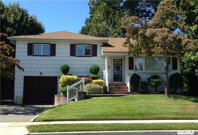 Syosset Groves Updated Split, Mid-Block On Quiet Street In Syosset Groves Featuring 2-Year Old Custom Gourmet Eik W/Gas Cooking, Ss Appl's Open To Fdr W/Sliders To Bi-Level Deck, Cac, Igs, 2-Year Old Roof, Gas Hot Wtr, 2-Car Drvway, Anderson Wndws, Updated Granite Fl Bth, Hw Flrs. Buyer To Verify All Info