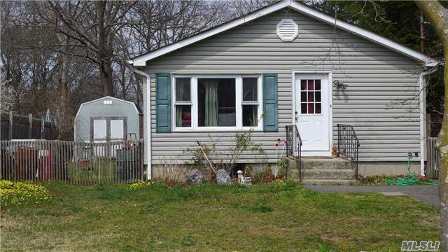 Great 3 Bdrm Ranch, Full Bsmt, Shed, Great Starter Home. Short Sale