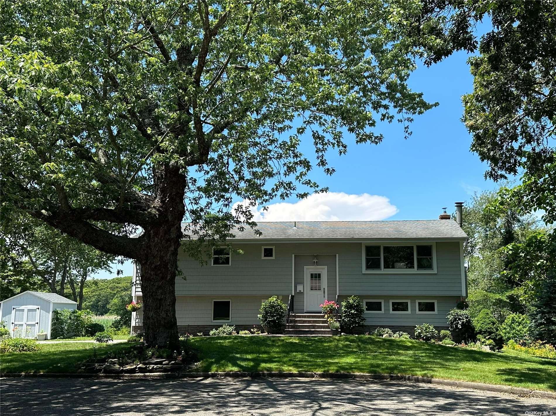 Single Family in Bayport - Baywood  Suffolk, NY 11705