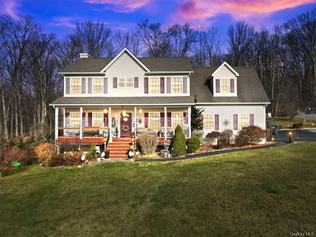 Single Family in Wawayanda - Arbor  Orange, NY 10940