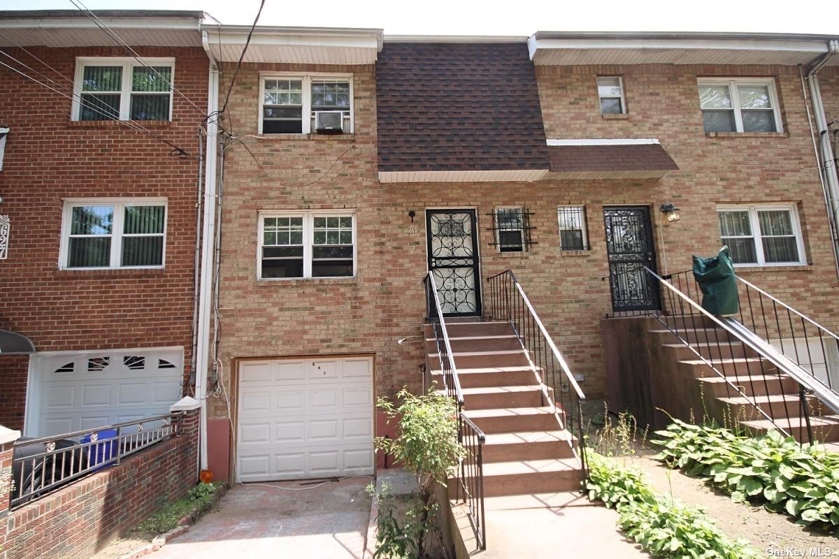 Single Family in East New York - Essex  Brooklyn, NY 11208