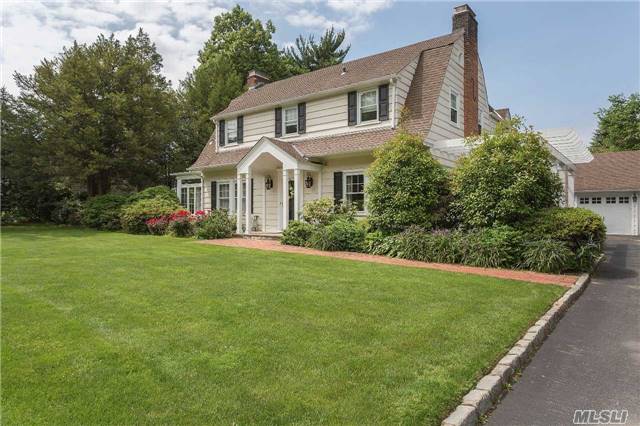 Designer&rsquo;s Showcase! Stunning Center Hall Colonial In The Heart Of Manhasset. Bright And Spacious Layout On Gorgeous Lush Oversized Property Offering Complete Privacy With Easy Access To Town & Train. Gracious Entertaining Rooms Include Living Room W/Fp, Fdr, Eik, Sun Room W/Fp. Master Suite W/Fp, 3 Addl Bedrms & 2.5 Baths Complete This Perfect Plandome Heights Home.