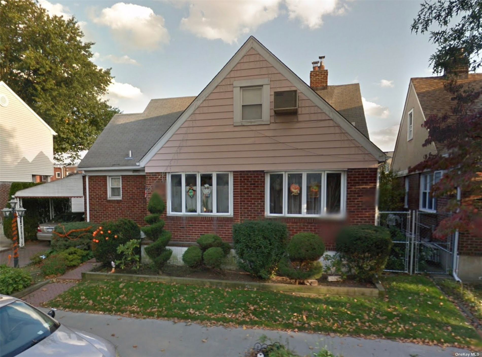 Single Family in Glendale - Doran  Queens, NY 11385