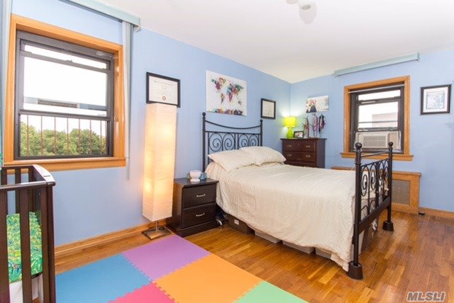 This Fully Renovated, Sunny Apartment Is The One You Have Been Looking For. A Stones Throw From The Train. Large California King Size Bedroom, This Corner Unit Has It All. Tons Of Closets And Windows.