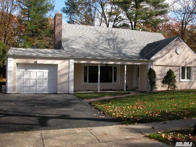 Newly Renovated 4 Bedrooms 2 Full Baths