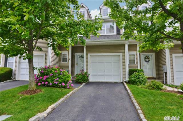 Mint 2Br 2.5Bath Townhome. 1st Floor Features An Open Floor Plan, Oak Floors, Updated Half Bath And A Grand 2 Story Foyer. 2nd Floor Offers A Master Suite W/ Walk-In-Closets & Master Bath, A Large 2nd Bedroom & Updated Hall Bath. In Addition, Home Features A Full Finished Basement With Tons Of Storage. Community Offers Heated Pools, Tennis, Gym And More! See Virtual Tour!