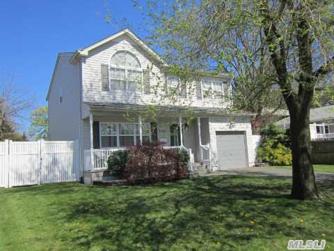 Beautiful 4 Bedroom Colonial In West Babylon Schools W/Hardwood Floors That Were Sanded And Refinished. This Home Features An Owens Corning Fin Bsmt W/Half Bth,  Igs,  Security System,  Cac,  Trex Front Porch,  Mbr W/Fbth & Jacuzzi,  Wic,  New Carpet In Mbr,  Gutter Helmet,  Nicolock Patio And Much More.Priced To Sell, Bring Offers. Taxes W/Star $11, 837.95. Tooker Elementary School