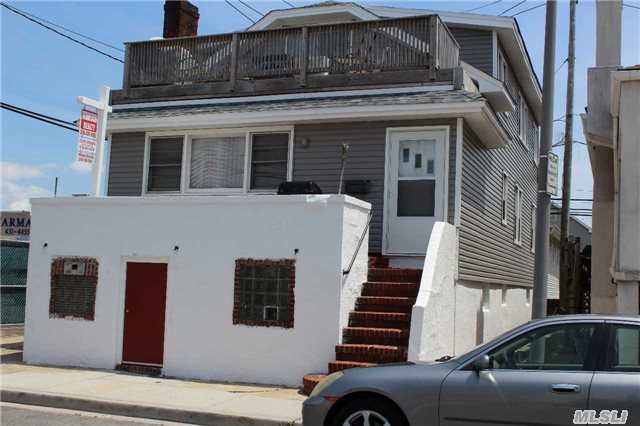 Great Potential! Needs Tlc! Trendy West End On Wide Beach Block. Walk To All! House Has New Roof And Siding! Owner Motivated!