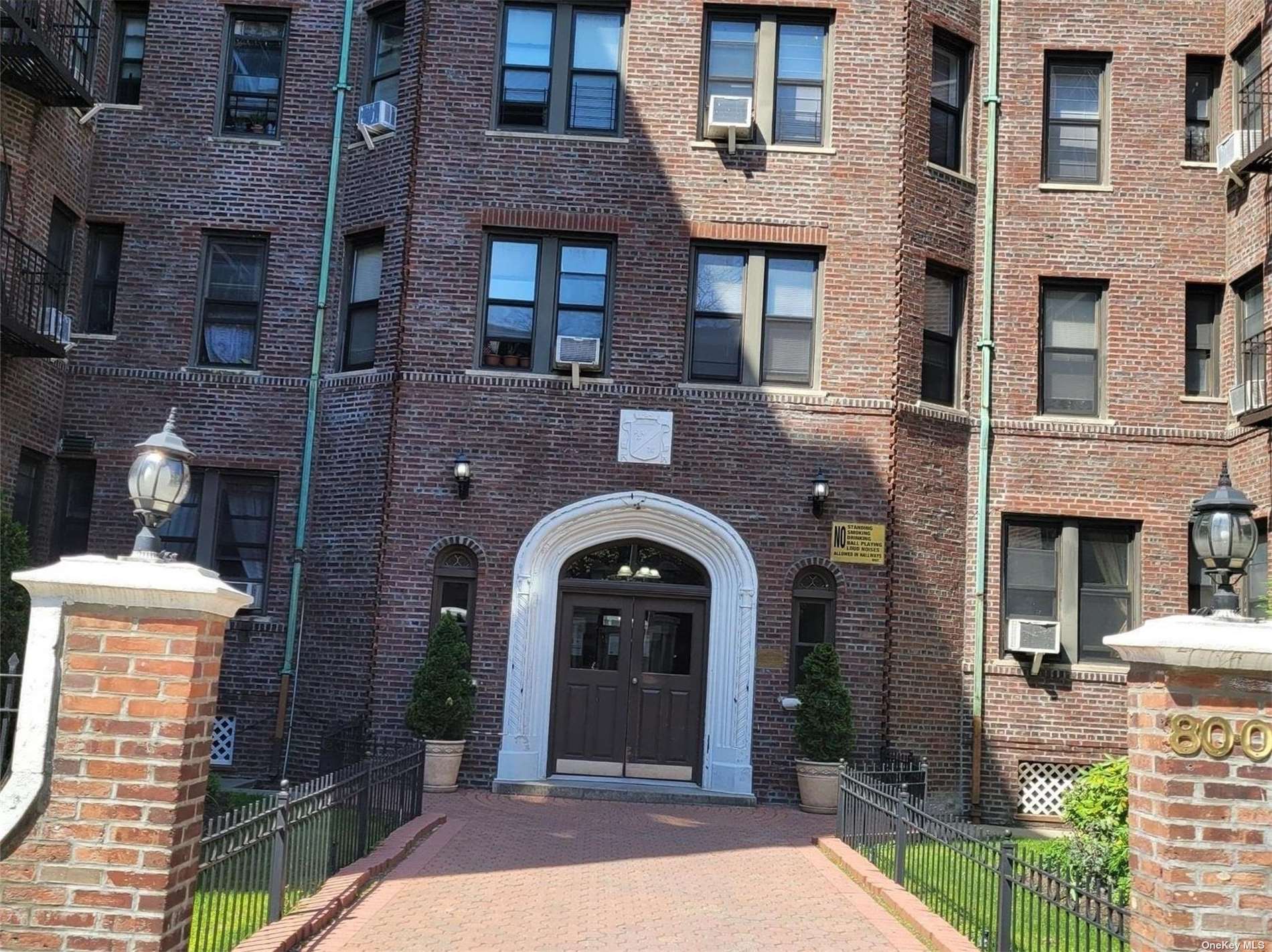 Condo in Jackson Heights - 35th  Queens, NY 11372