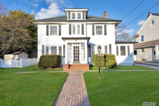 A lovely C/H Colonial with Orginial Oak Floors, French Doors throughout first floor, Formal Dining Room, Living Room adjoins Study room/office and Den. Eat in Kitchen leads to huge backyard. 4 Bedrooms, 1.5 Baths,  Heated Attic, Full Basement. Must see ! Lynbrook Schools District #20