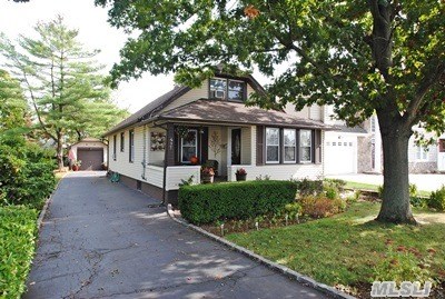 Beautifully Restored Craftsman Home.Many Classic Features With All The Amenities For The Modern Lifestyle.Beautiful Parklike Setting