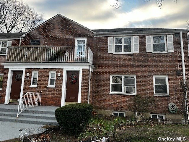 Listing in Rosedale, NY
