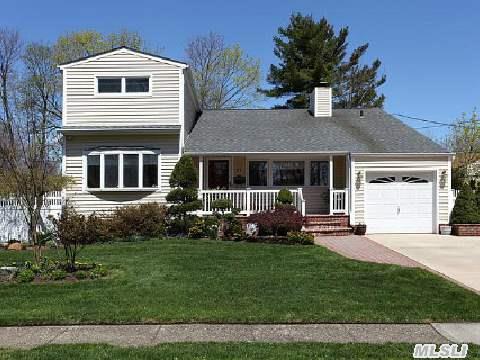 Welcome To This Wonderful 4 Br 2.5 Bth Home In The Famed Syosset School Distrt Everything Tastefully & Meticulously Done. Expanded Dr Updated Eik Granite Counters. Bonus 4th Br/ Upstairs Play Room. Beautiful Shiny Hw Flrs. Gorgeous Bths.  Lr W Vaulted Ceilings & F/P. Spacious Family Room W 2nd F/P & Wall Of Glass Overlooking 'A Botanial Garden' Like Yd.  Taxes W Star 14654