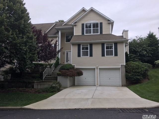 Excellent Location In Harbor View- Vaulted Ceilings , Large Bedrooms And Baths, Oak Floors, Master Br On 1st Flr, 2 Car Garage, Full Basement, Modern, Spacious, Sun-Filled Rooms, Townhouse In A Private Setting. Minutes To Theatre, Parks, Restaurants. Port Jefferson Schools. Private Beach, Golf And Parking Amenities. Walk To All.