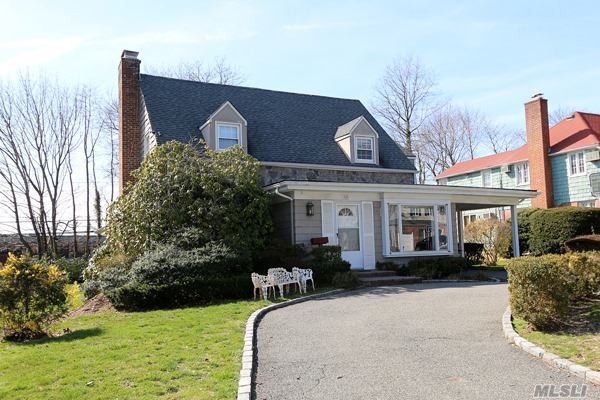 Lovely, Warm Strathmore Colonial On A Beautiful, Private, Tree Lined Street. Expanded, Bright Entry Foyer And An Over-Sized Formal Dining Room. Sun Filled Florida Room Off The Living Room (Can Easily Be Changed To A Den), Updated Master Bath With His & Hers Sinks + Huge Walk-In Closet. Close To East Hills Park. Roslyn School District. Won't Last!