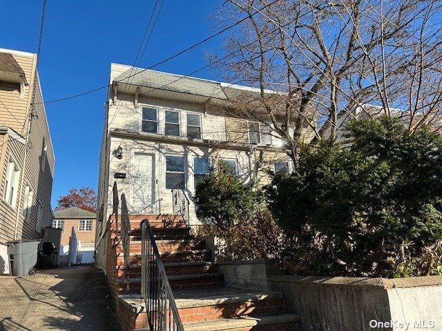 Single Family in Little Neck - 248th  Queens, NY 11363