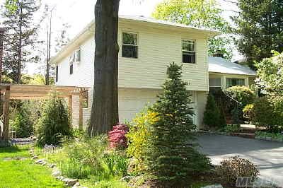 Salem Split Level Home Offering Privacy,Expansive Views And Lots Of Space. 3 Brs,2 Bths(1 New W/Jacuzzi/Skylight) Lr/Fpl, Fdr, Eik, Screened In Porch, Family Rm With Entrance To 2 Car Garage And Back Garden. Lower Level Basement With Laundry/Storage