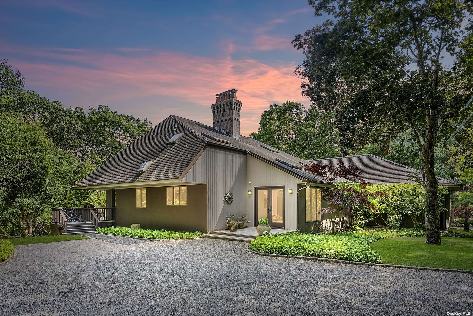 Single Family in East Hampton - Joshua's  Suffolk, NY 11937