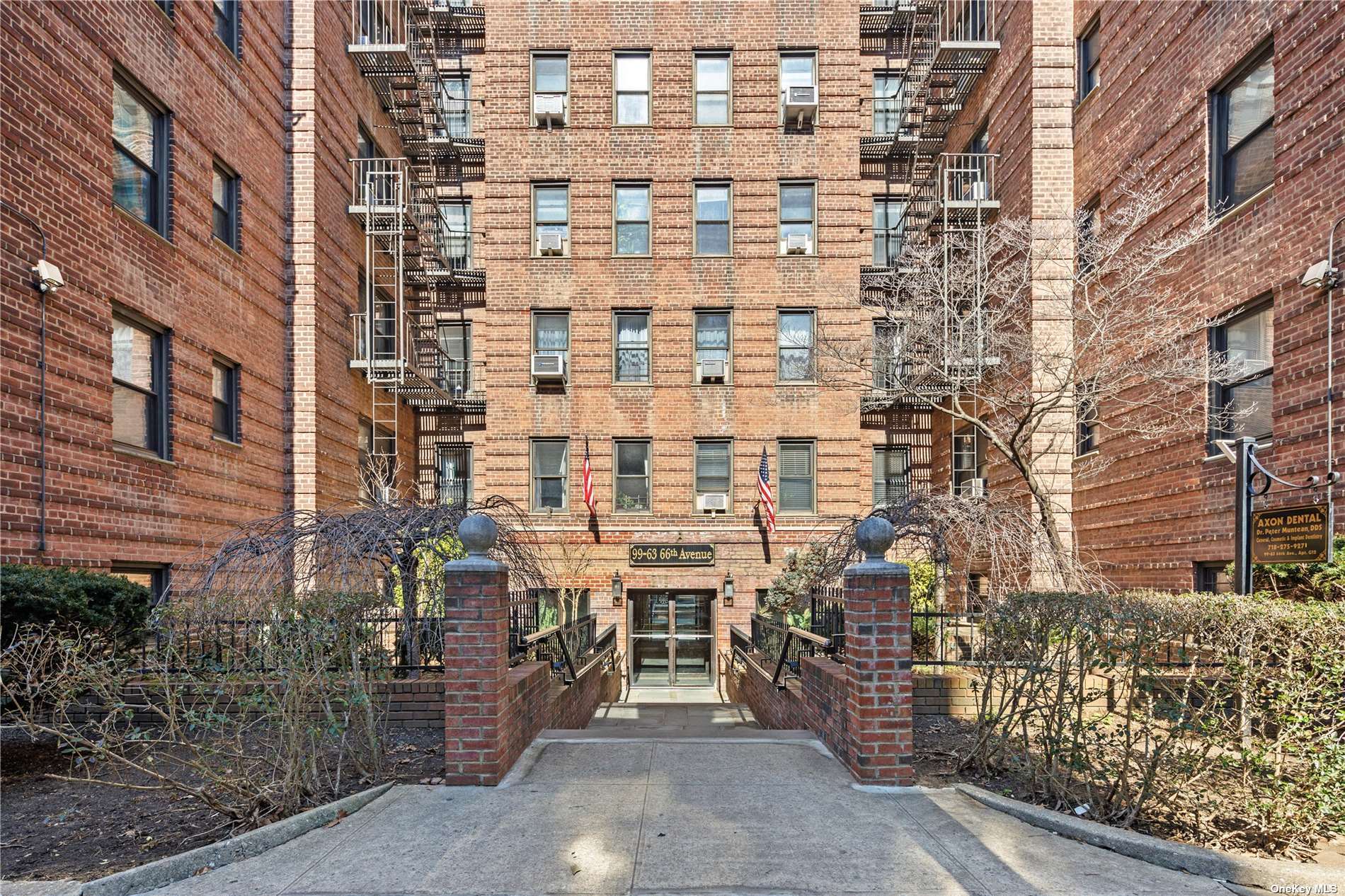 Apartment in Rego Park - 66th  Queens, NY 11374