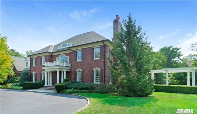 This Magnificent 8, 000 Sq Ft Brick Colonial With 6 Bedrooms And 6.5 Baths Is Sited On 3.5 Lushly Landscaped Acres. This Beautiful Home Features Impressive 2-Story Entry Foyer With Grand Staircase, Stately Columns And Hand-Layered Custom Moldings, Radiant Heated Floors, Full Basement Finished With Home Theater, Billiard Room, Bar And Gym. Part Of Award-Winning N. Shore Sd.