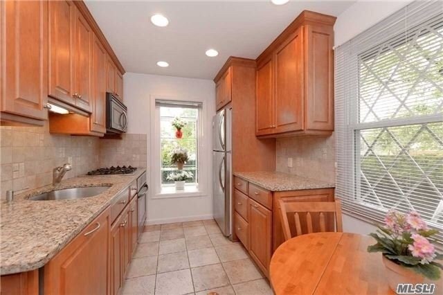 Beautiful House With Newly Updated Basement, Excellent Move In Condition. Right Next To Kissena Park. Must See! All Info Not Guaranteed Potential Buyer Must Re-Verify Independently All Info By Self.