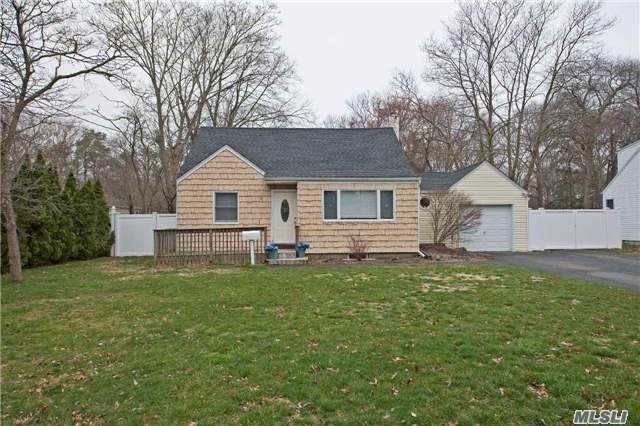 Excellent Opportunity To Own A Spacious Home For A Great Price. Move In Ready! Full Updated Exp Cape With 3 Bedrooms, 2 Full Baths. Large Parklike Grounds! West Islip Award Winning School District.