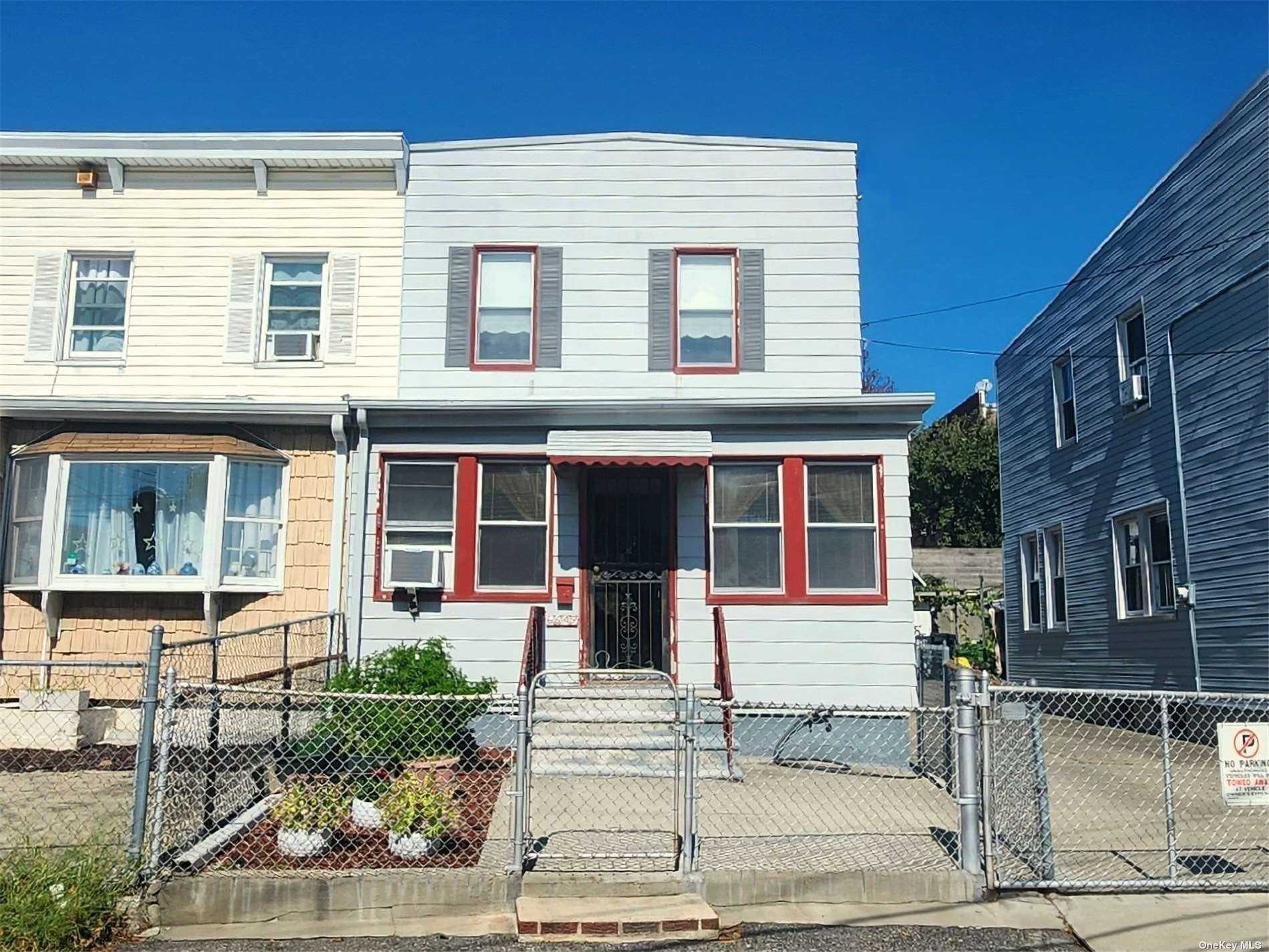 Single Family in Maspeth - Jay  Queens, NY 11378