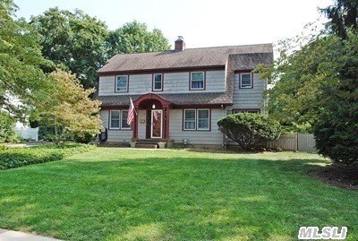 A 4/5 Bedrooms, 2.5 Bath Colonial,  Mid Block Loc W/Oversized Property. Construction Done 2000 Original Trim Duplicated Throughout.  Amenities: 8 Zone Heat,  1st Floor Radiant Heated Floors,  Garage Wired For 220W/60 Amp Service. Spacious Home Beyond Expectations In Highly Sought North Syosset Neighborhood.  Too Much To List,  Must See.  Huge Opportunity For A Large Dream Hous