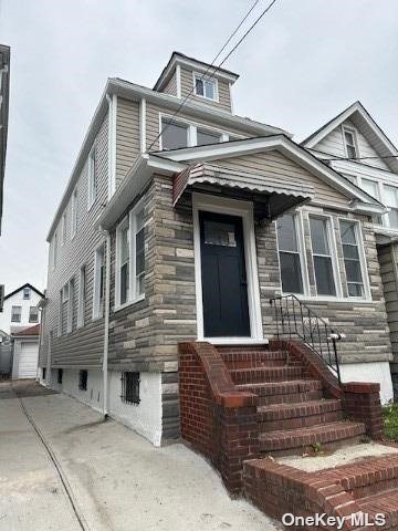 Single Family in Richmond Hill - 114th  Queens, NY 11418