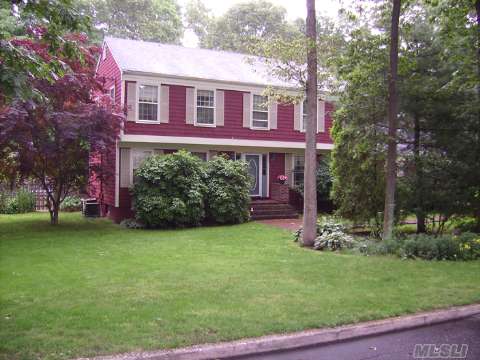 Beautiful Center Hall Colonial On A Park Like Oversized Property. New Granite Kitchen, Appliances, Pool Liner And Exterior Paint. Crown Moldings, Oak Floors, Chair Railings And Vaulted Ceilings. Intercom And Alarm Systems. Taxes Are Being Grieved. Taxes W/Star Are 14738.79 And After Grievance Will Be Between $10,802 & $11,590. Top School District.