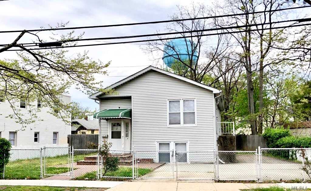 All Info Not Guaranteed Potential Buyer Must Re-Verify Independently All Info By It Self. Fully Renovated Detached 1 Family House. Granite Kitchens. Stainless Steel Appliances, 6 Spacious Bedrooms With Ample Closet Space, Finished Basement. Recessed Lighting Throughout. Near Major Transportation. Must See !