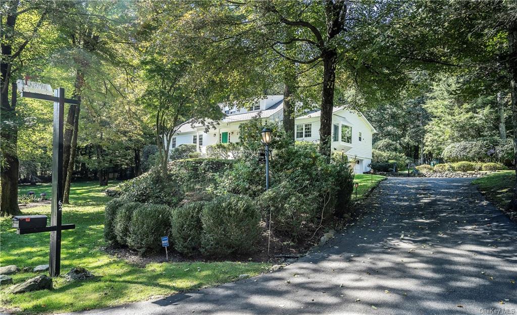 Single Family in New Castle - Taconic  Westchester, NY 10546