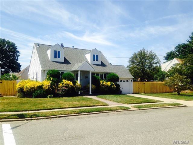 Exp Cape. 2 Story With Full Finished Basement. Excellent School District- Bethpage. Move In Condition, New Stove & Micro Oven, Brand New Fence. Must See, Won't Last Long!